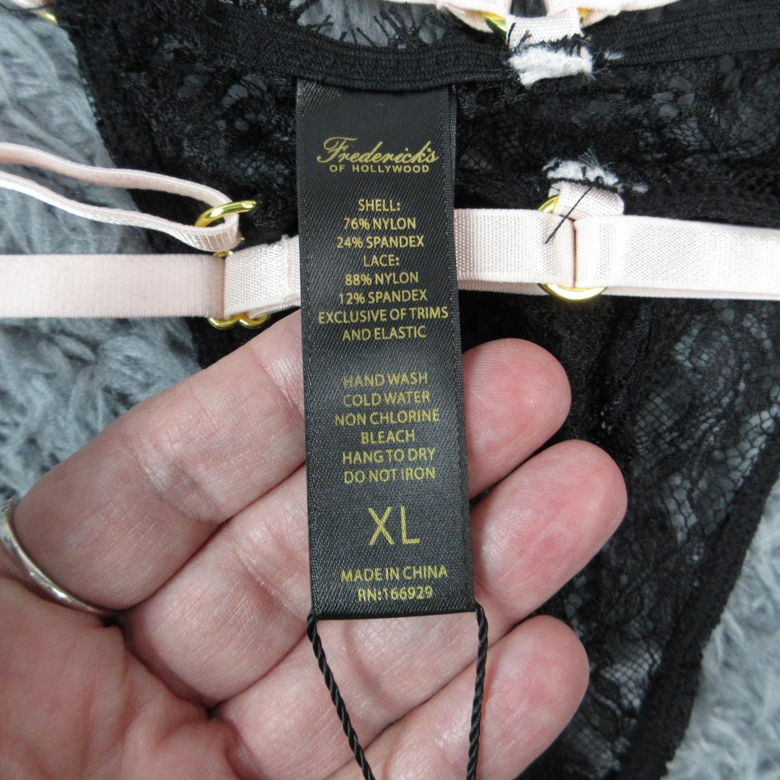Frederick’s Of Hollywood Thong Womens XL Black Lace Sheer Strap Rising Star NWT