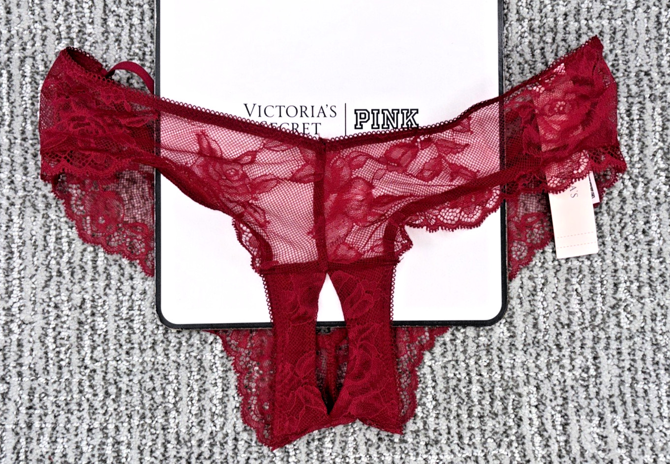 Victoria’s Secret Very Sexy NWT XXL Red Crotchles Lace Strappy Cheeky Panty