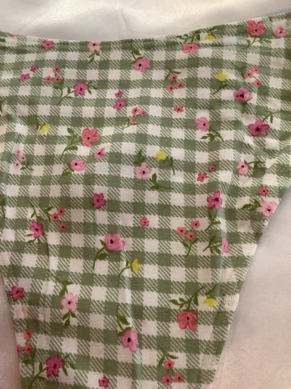 Women’s Victoria’s Secret PINK High Leg Thong Floral Gingham 5pk ($8 Each) L