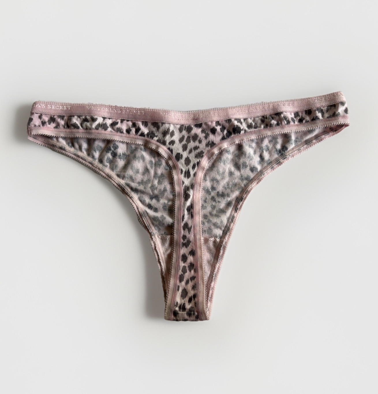 Victoria’s Secret Thong String Knickers Sizes M Puma Print Very Sexy