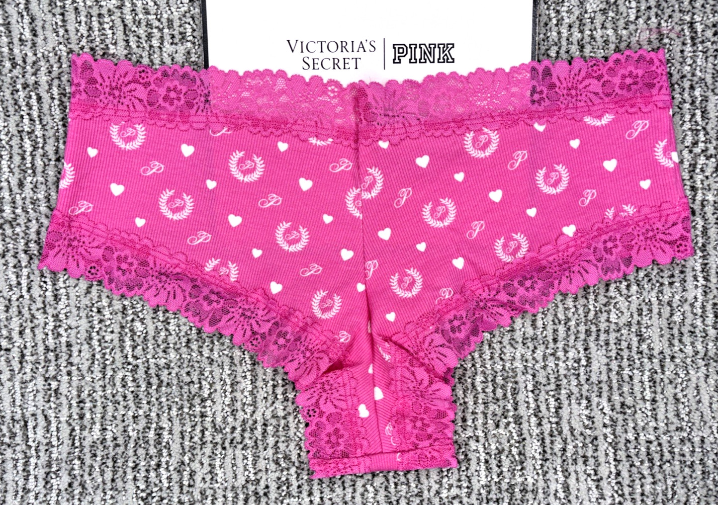 Victoria’s Secret PINK NWT Medium Pink Heart Logo Print Lace Trim Cheeky Panty