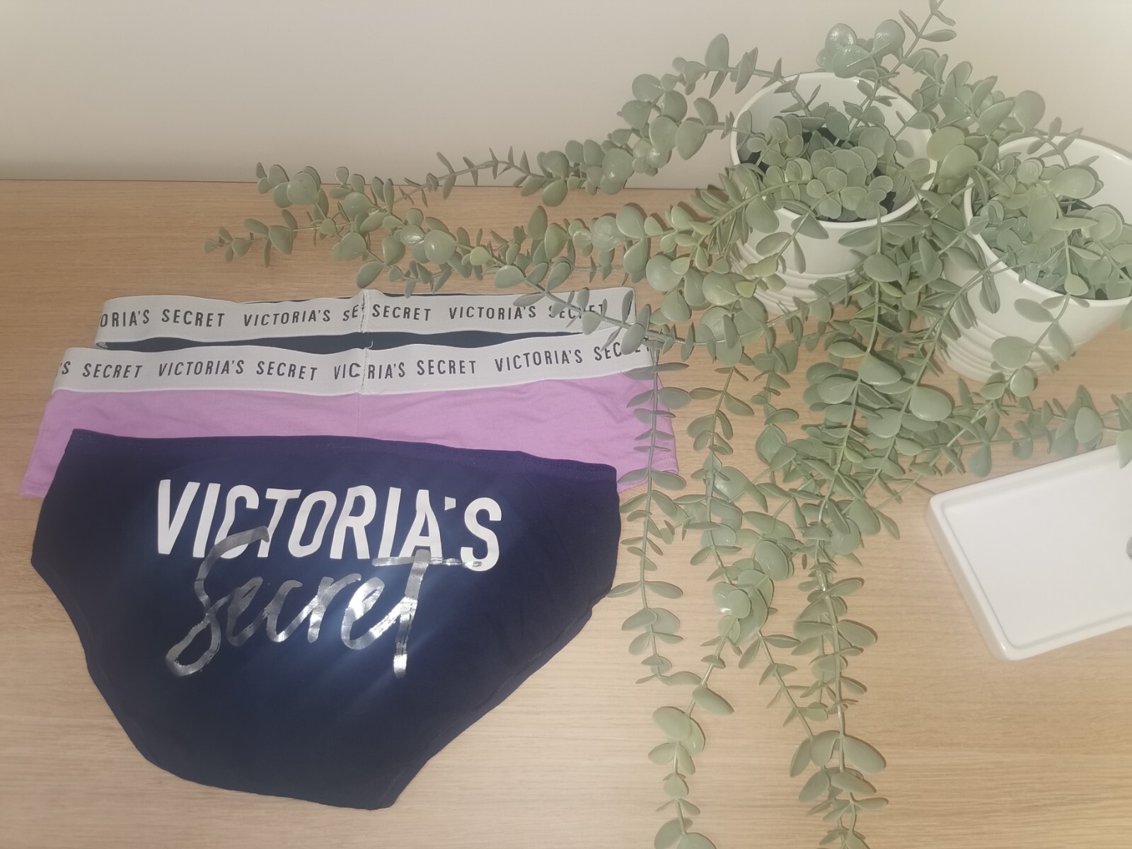 Victoria’s Secret Knickers X3 Black Navy Purple Branded Elasticated Band. UK L
