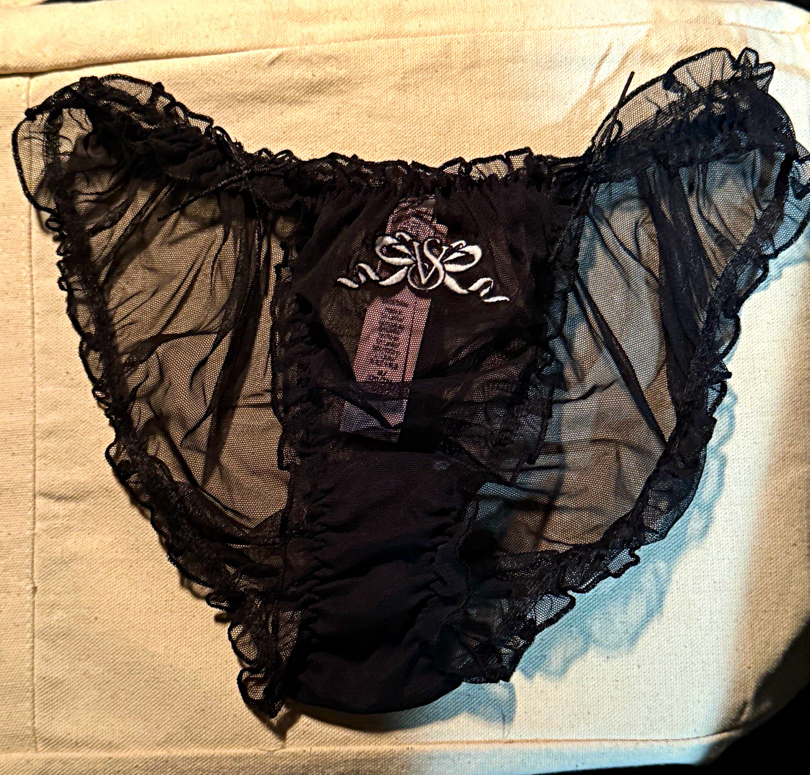 Victoria’s Secret Black Sheer Mesh Ruffle Bikini Panties Women’s Size M