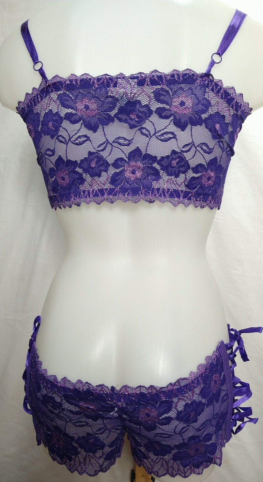 Women NWOT One Size SM/M/L lace 2 piece Top/Brief Sexy Solid Purple