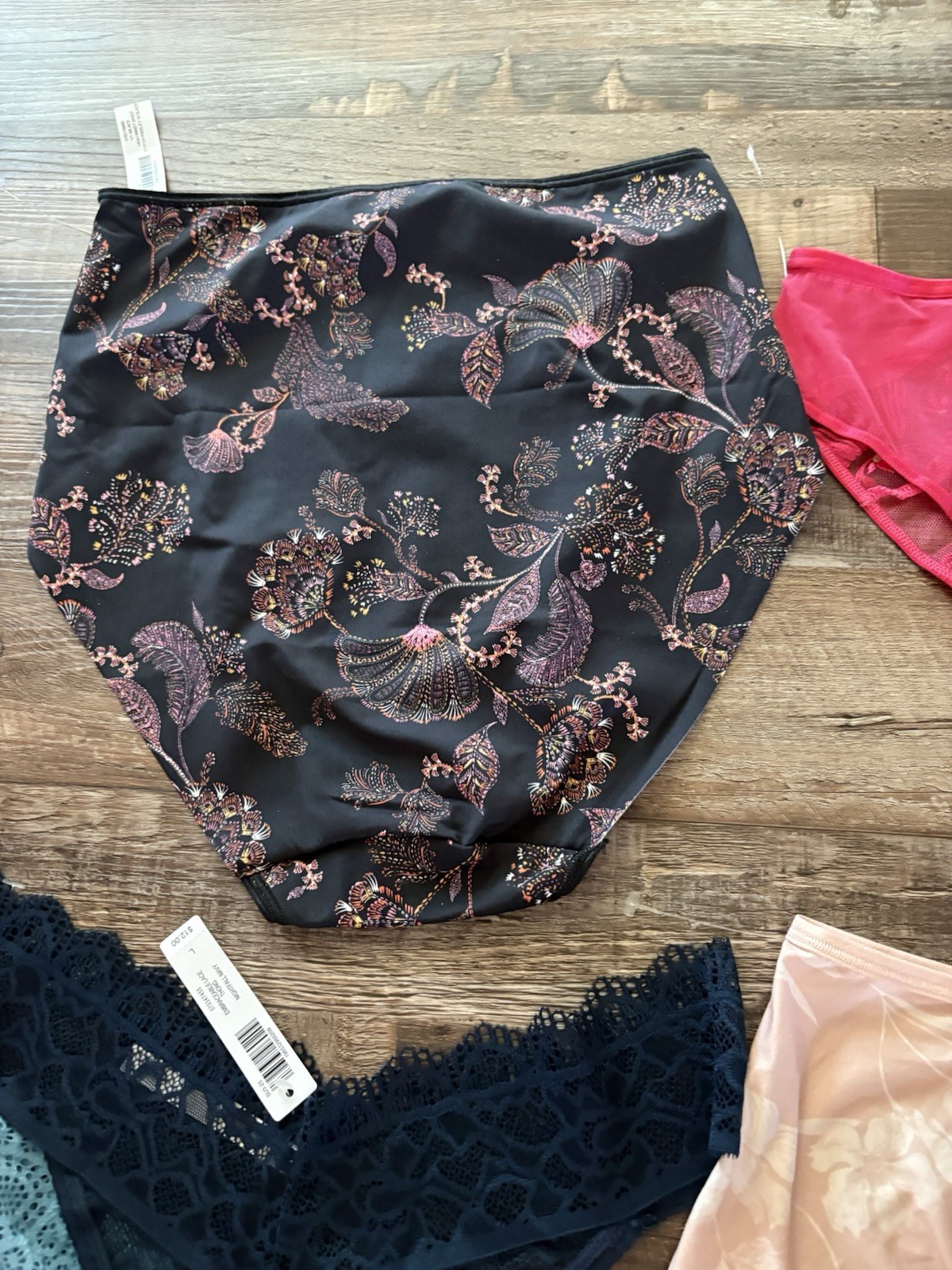 NWT Lot Of 5 Soma Underwear Size Large Various Styles