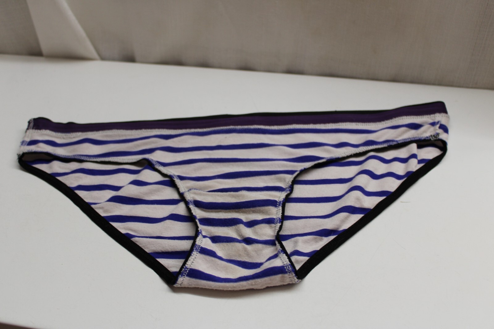 Me Undies Tummy Control Navy Stripe Elastic Waistband 1-Pk Hi-Cut Bikini L