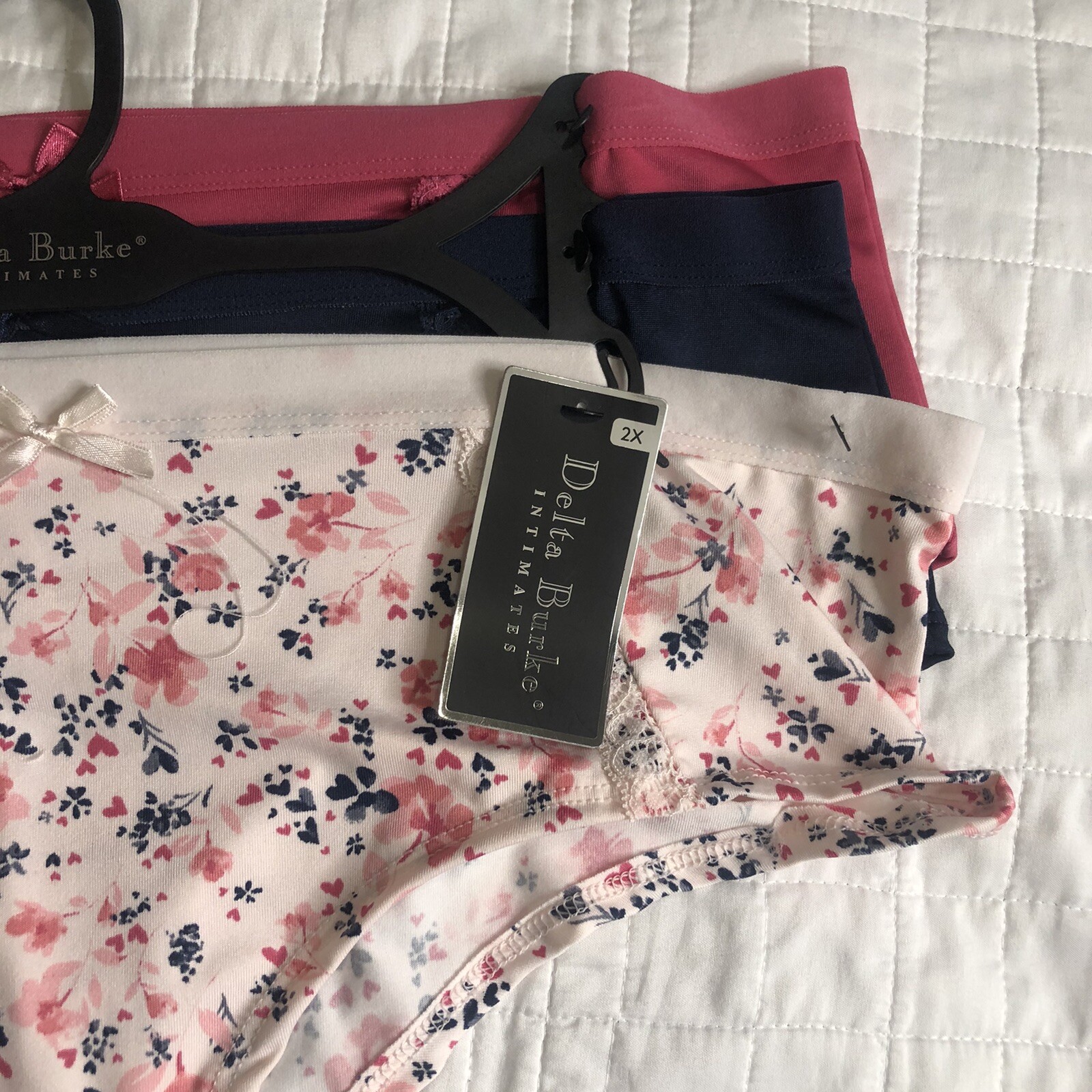 Delta Burke Women’s Hipster Panties Polyester Floral 3 Pairs Size 2X Flaw