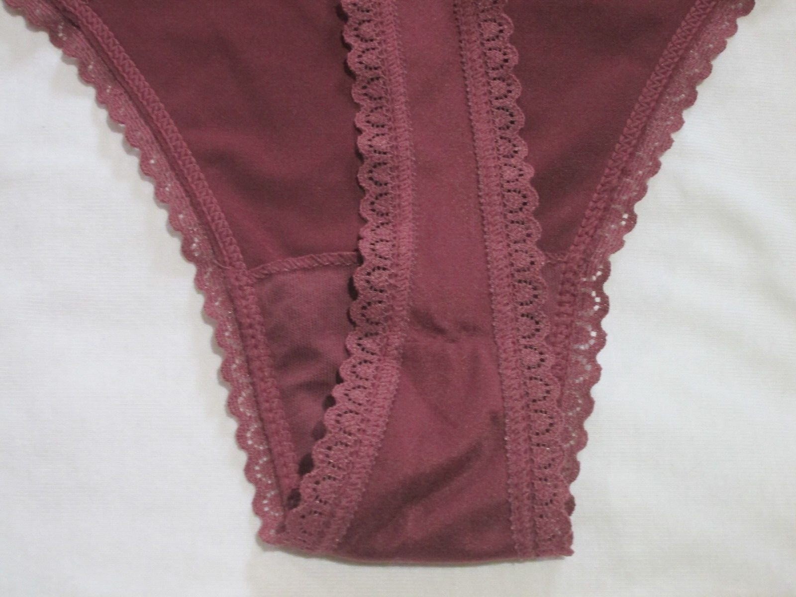 Auden Ladies’ thong-SZ XL-NWOT-1 PR-PLUM MICROFIBER WITH lace trim