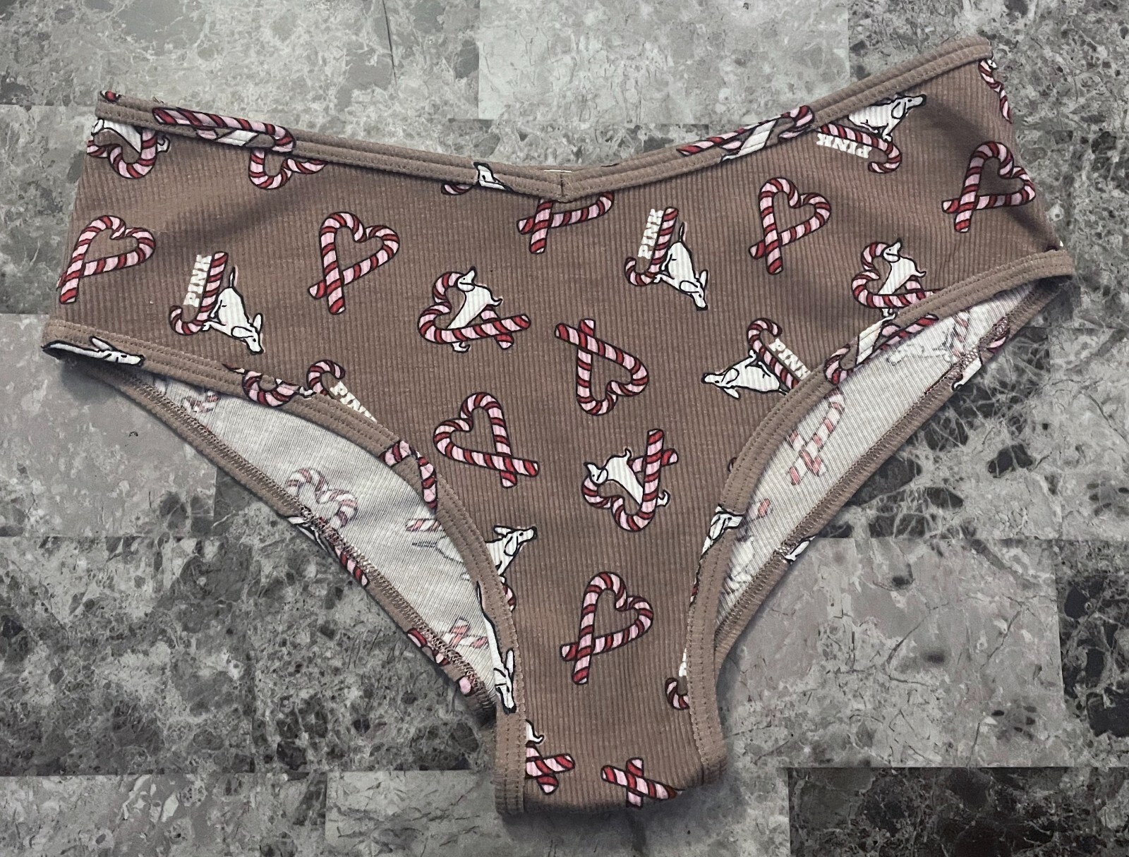 NWT VICTORIA’S SECRET PINK L CANDY CANE DACHSHUND RIBBED KNIT CHEEKSTER PANTIES