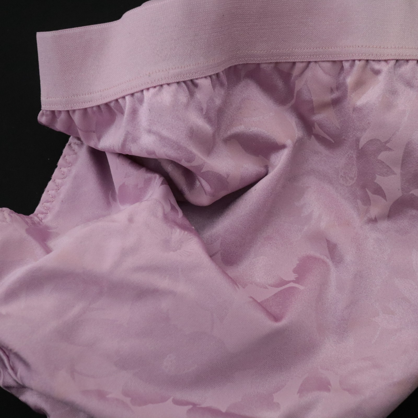 NEW Chic VTG 90s High Cut Silky Smooth Satin Like Brief Panty LARGE