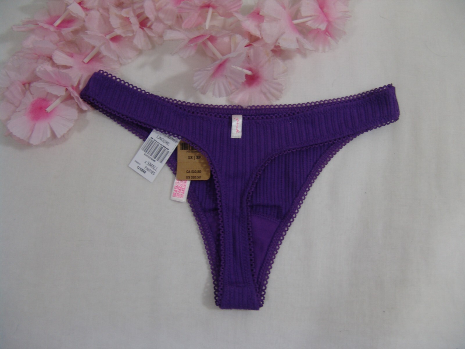 Victoria’s Secret PINK Panties XS Thong / String Purple