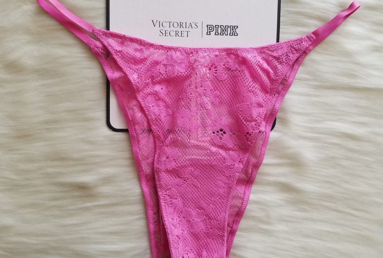 VICTORIA’S SECRET DREAM ANGELS RHINESTONE HEART STRING BRAZILIAN PANTY XL PINK