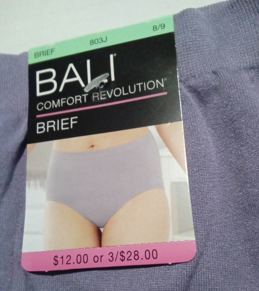 NWT Bali Comfort Revolution Brief 8 / 9 803J Lavender