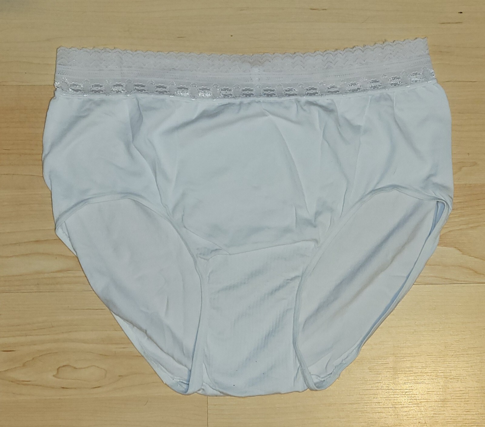 New BALI Women’s Comfort Revolution Seamless Lace Brief Panties Underwear Sz 8/9