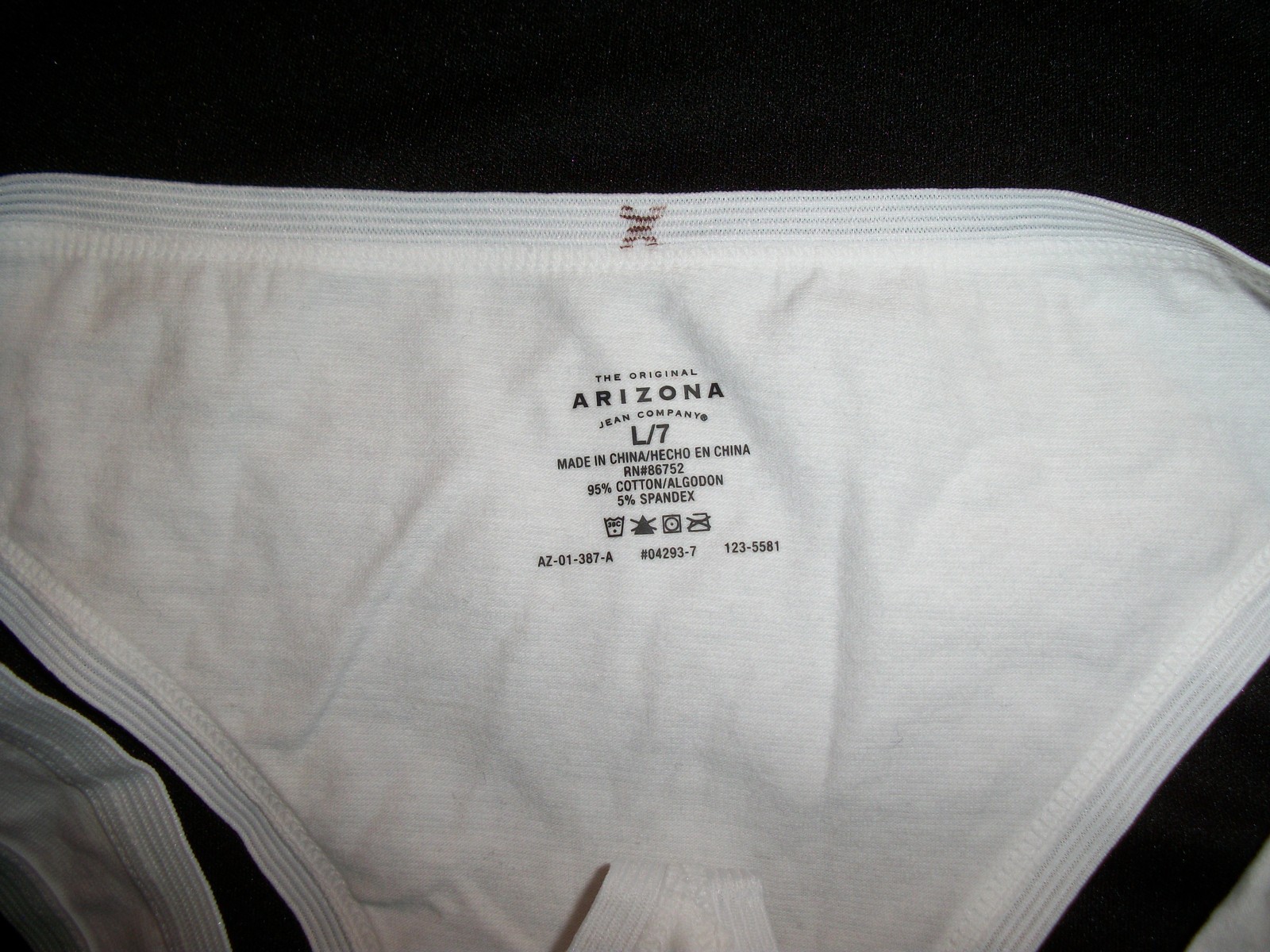 LADIES THONG BRIEF PANTY SIZE 7 / LARGE BY ARIZONA WHITE COLOR NWOT SEXY