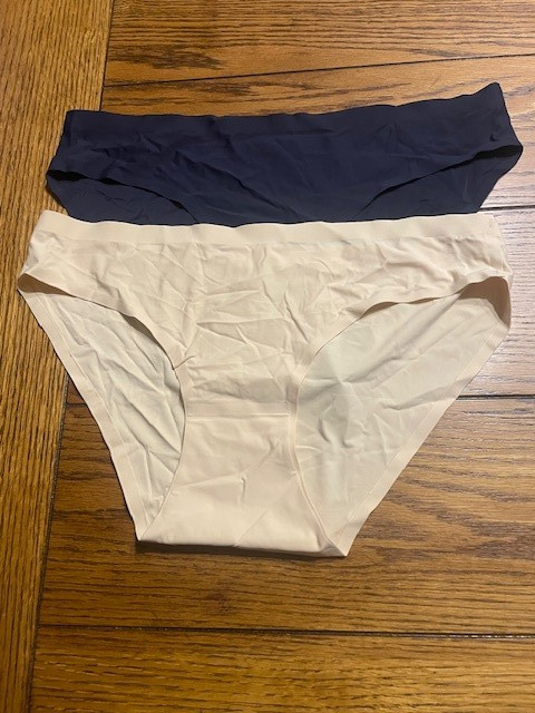 2 Caterlove Women’s Panties Underwear-NoShow Stretch Bikini Panties -Size M -NEW