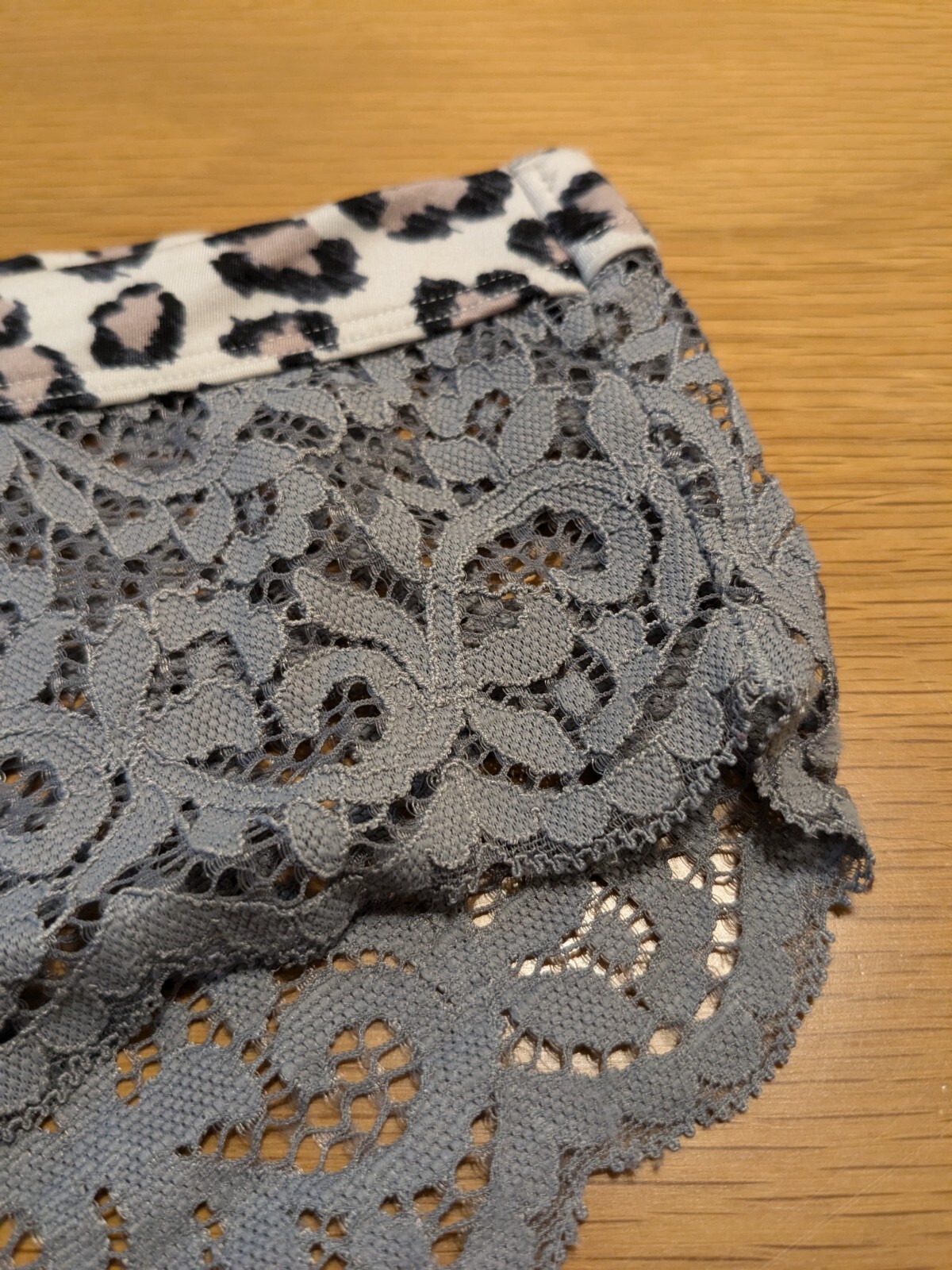 Victorias Secret Body By Victoria Lace Animal Print Waist Panty Size Large
