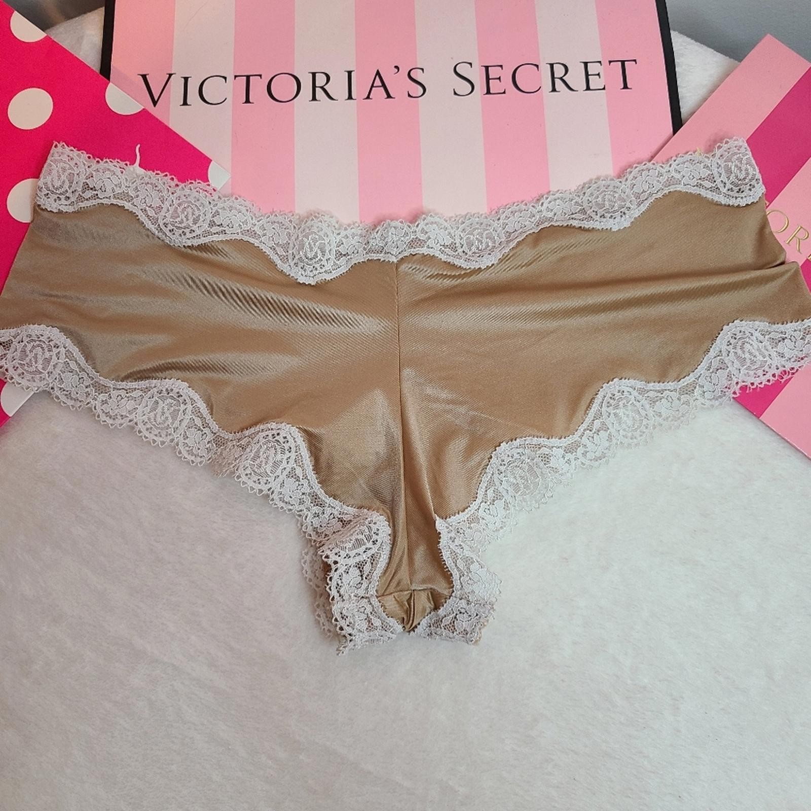 VTG Victoria’s Secret Silky Satin Lace Classic Cheeky Panty Size M Beige White