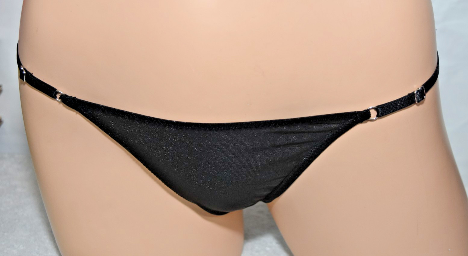 NWT Black Shimmer Frederick’s Hollywood String Bikini Panty Xl Xlarge