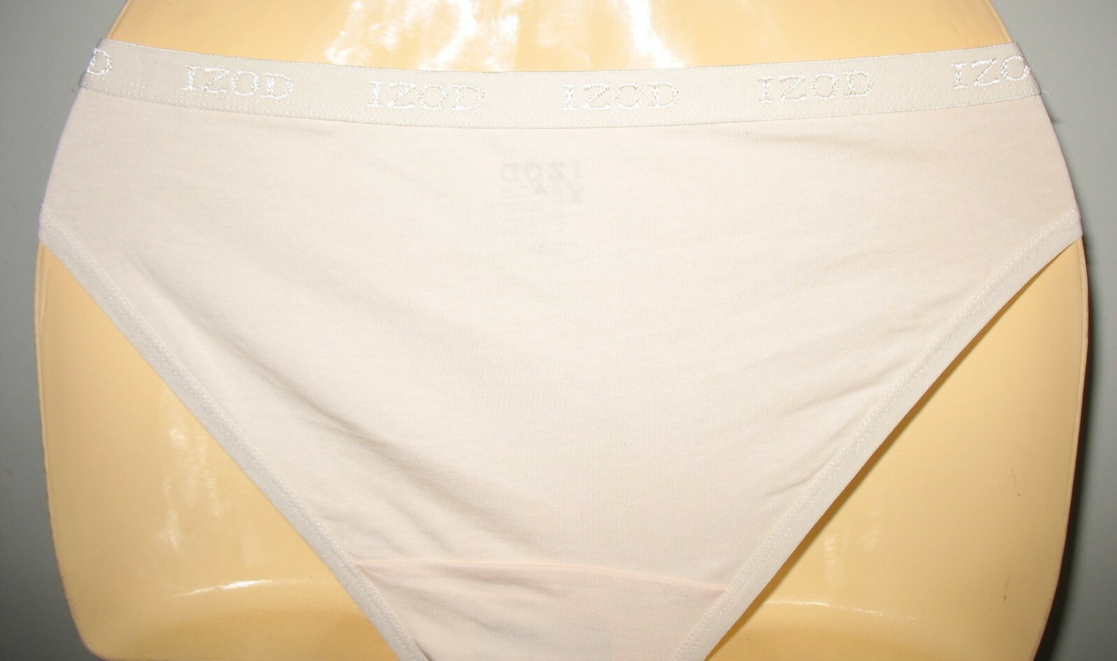 IZOD – NEW – PINK – SIZE: S – COTTON/SPANDEX STRETCH BIKINI PANTY – RN 71222