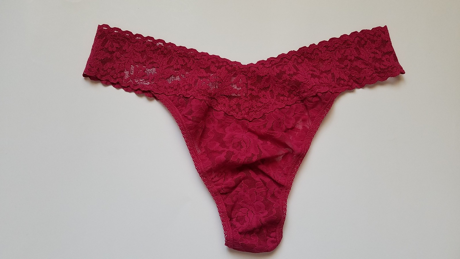 Hanky Panky Signature Lace Original Rise Thong, Deep Red, One Size