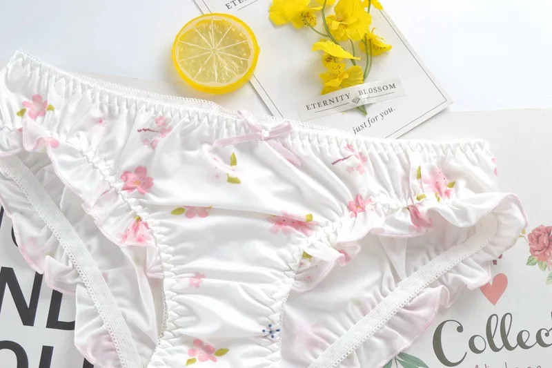 Low Rise Floral Cartoon Panties Women’s Ruffle Lace Soft Stretch Comfort Briefs