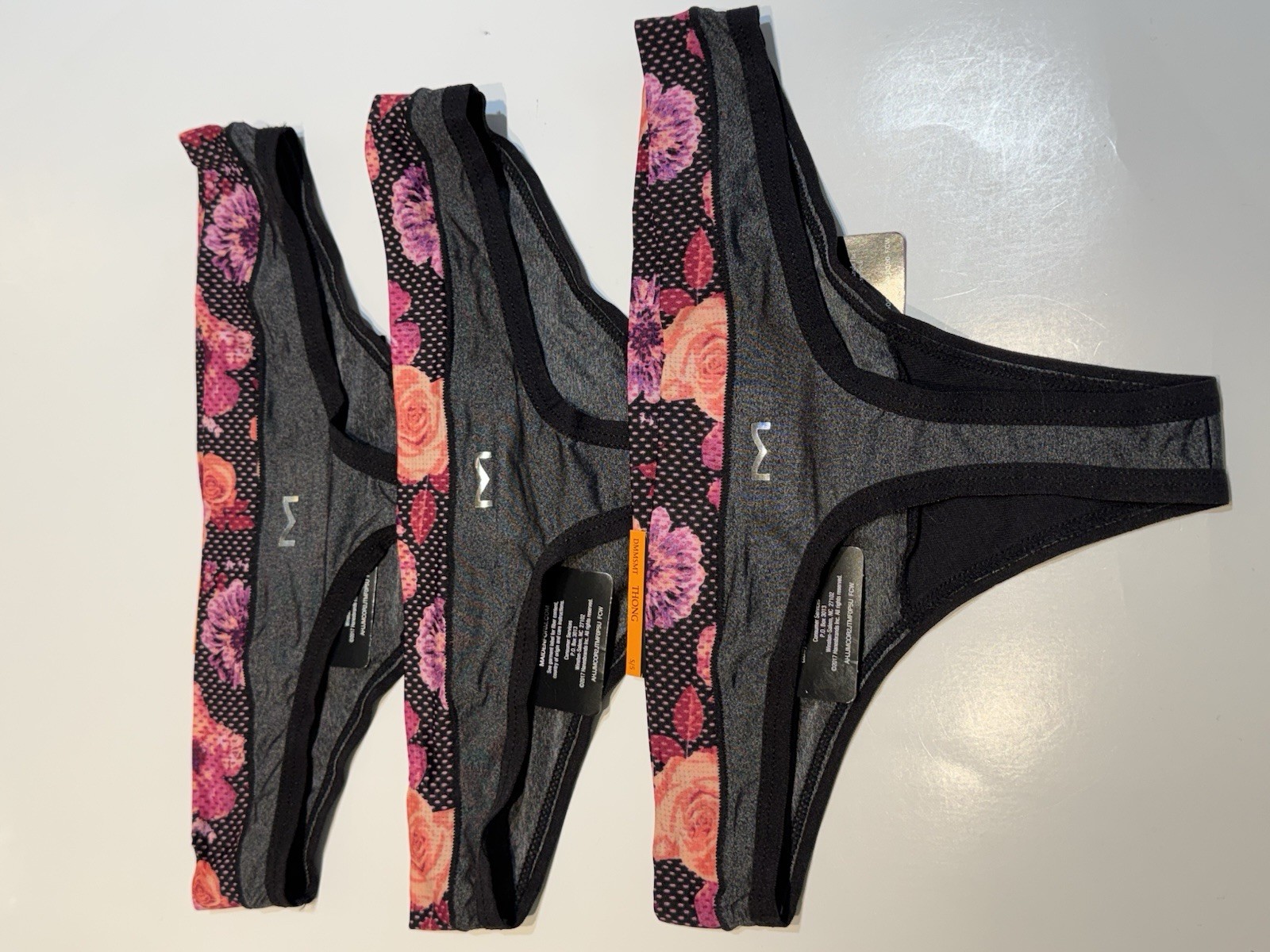 NWT Maidenform Sport Thong Panties DMMSMT Size 5 S 3 Pairs