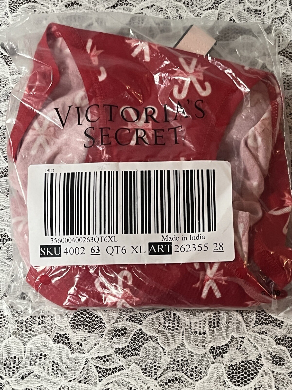 Victoria’s Secret Brief Red Candy Cane Panties Logo Waist Size Large