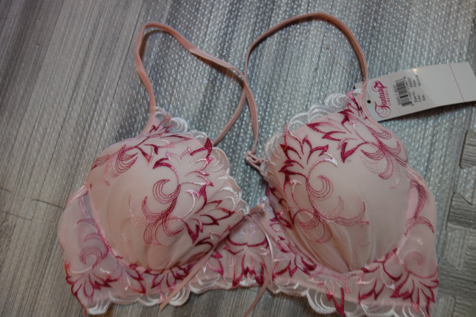 Fantasy Lingerie Bra & Hipster Panties Size M Embroidered Mesh Simply Sexy
