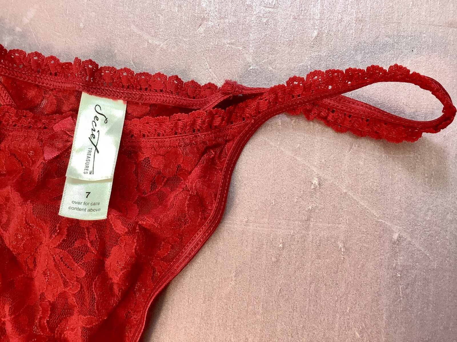 Women Vintage Panties Thongs Secret Treasures Size 7(L.) Red Fishnet Floral