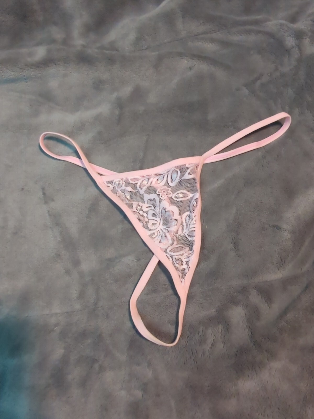 NEW!! Women’s Lace Floral Print T- Back Thongs Pink Large