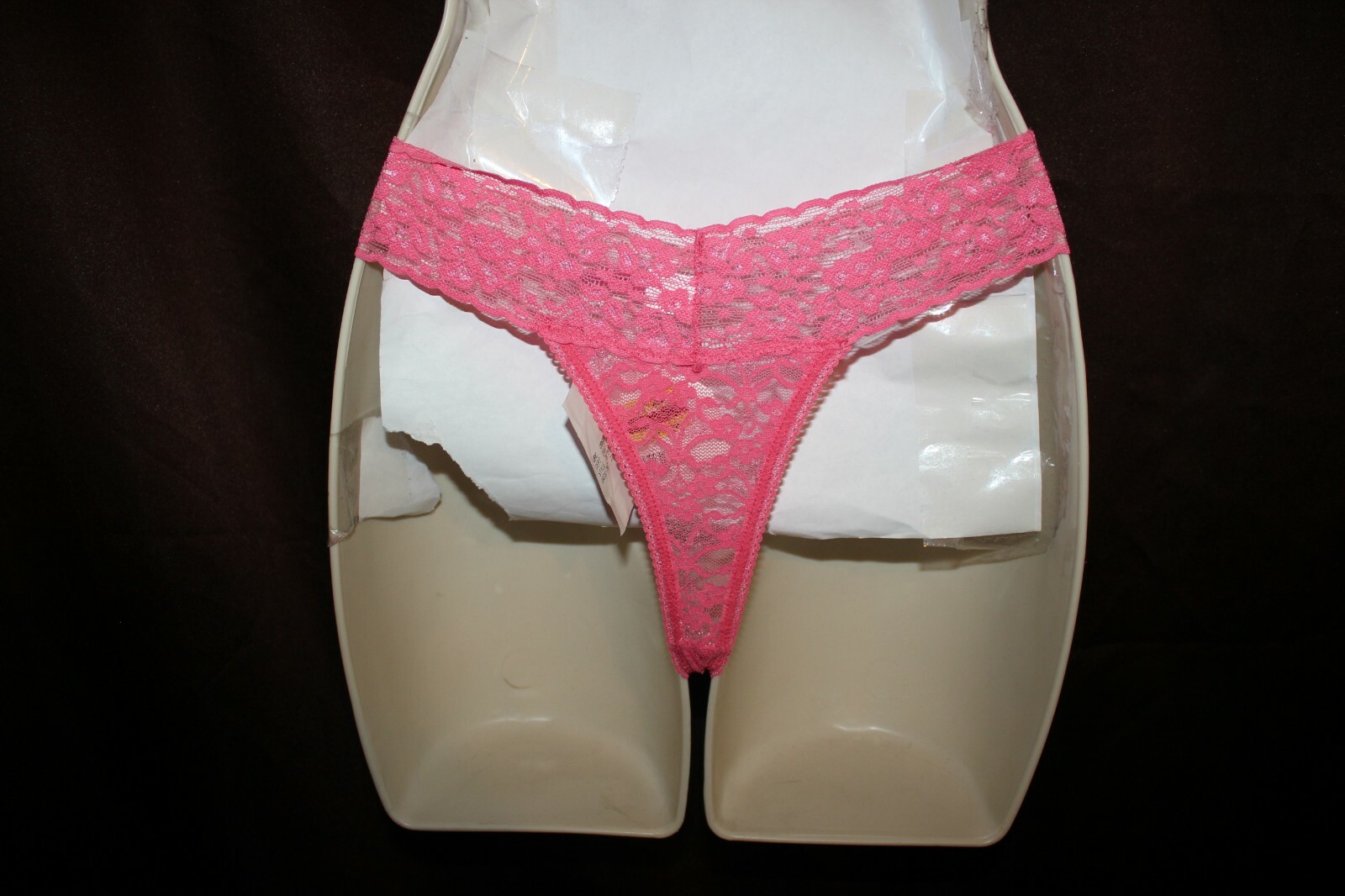 Jenni by Jennifer Moore Intimates Lace Thong 917301 Cala Coral Small S $8.00