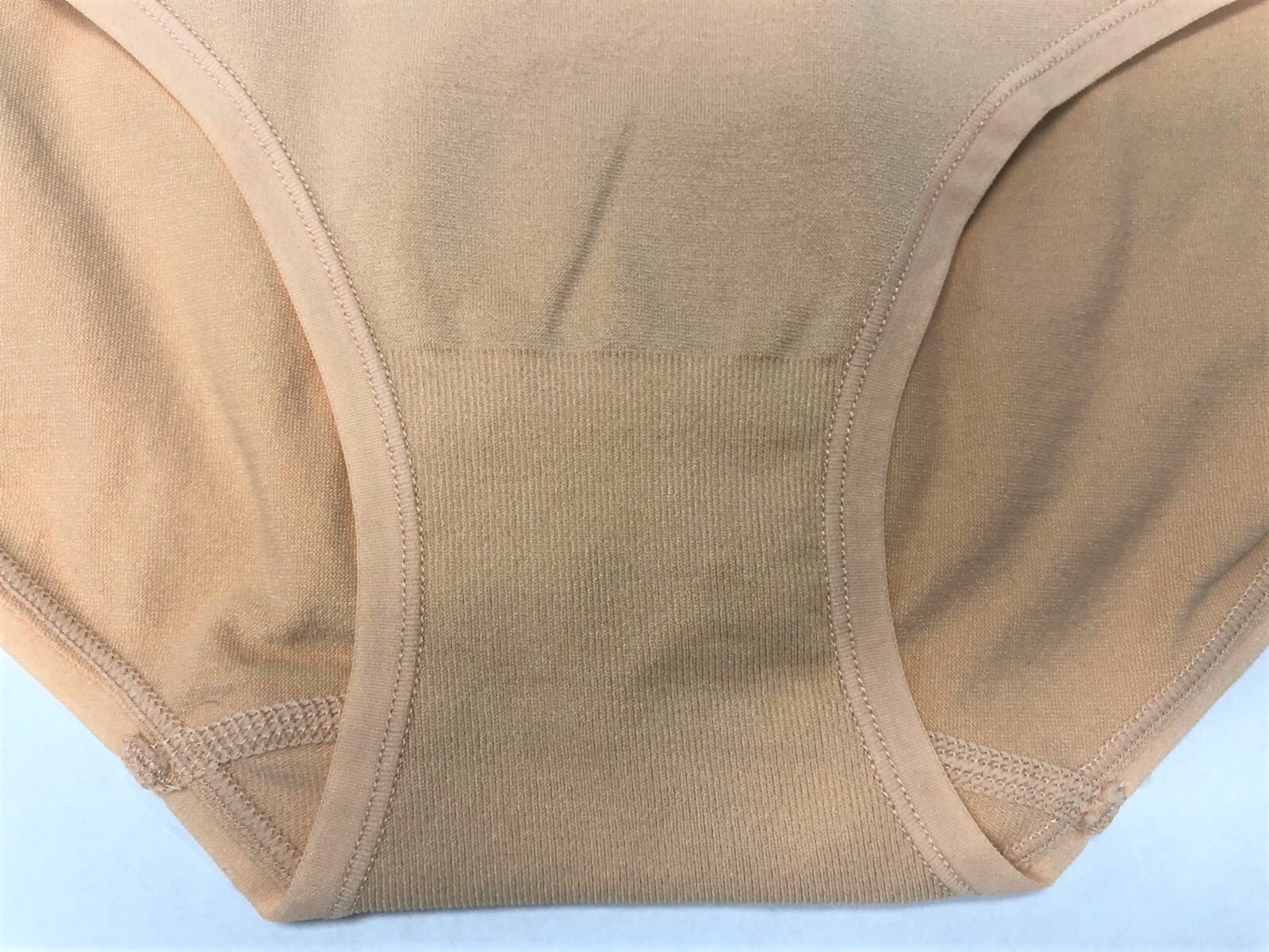 Yummie Brief Panties by Heather Thomson Seamless Stretch Comfortable Set of 3