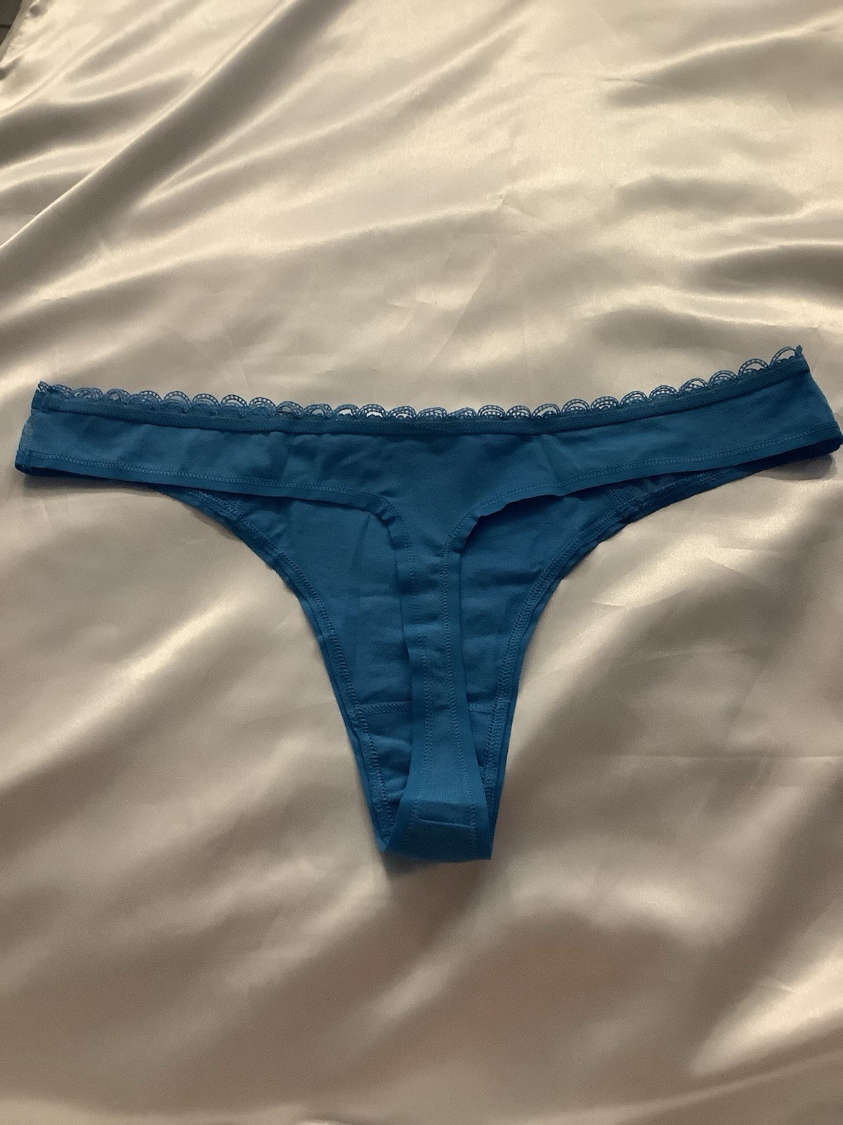 Victoria’s Secret PINK Women’s Thong Panties Blue Turquoise Lace 1pk Large