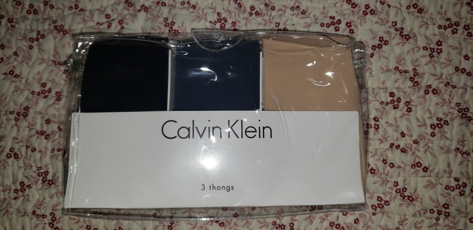 Calvin Klein Womens Pack Of 3 Invisibles Thongs Sizes L New