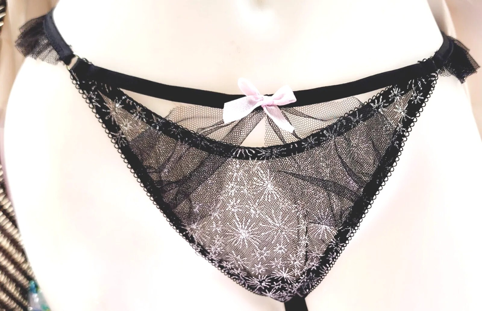 Victorias secret L Rare Vintage Black Silver Stars Thong Ruffled Tulle Panty Bow