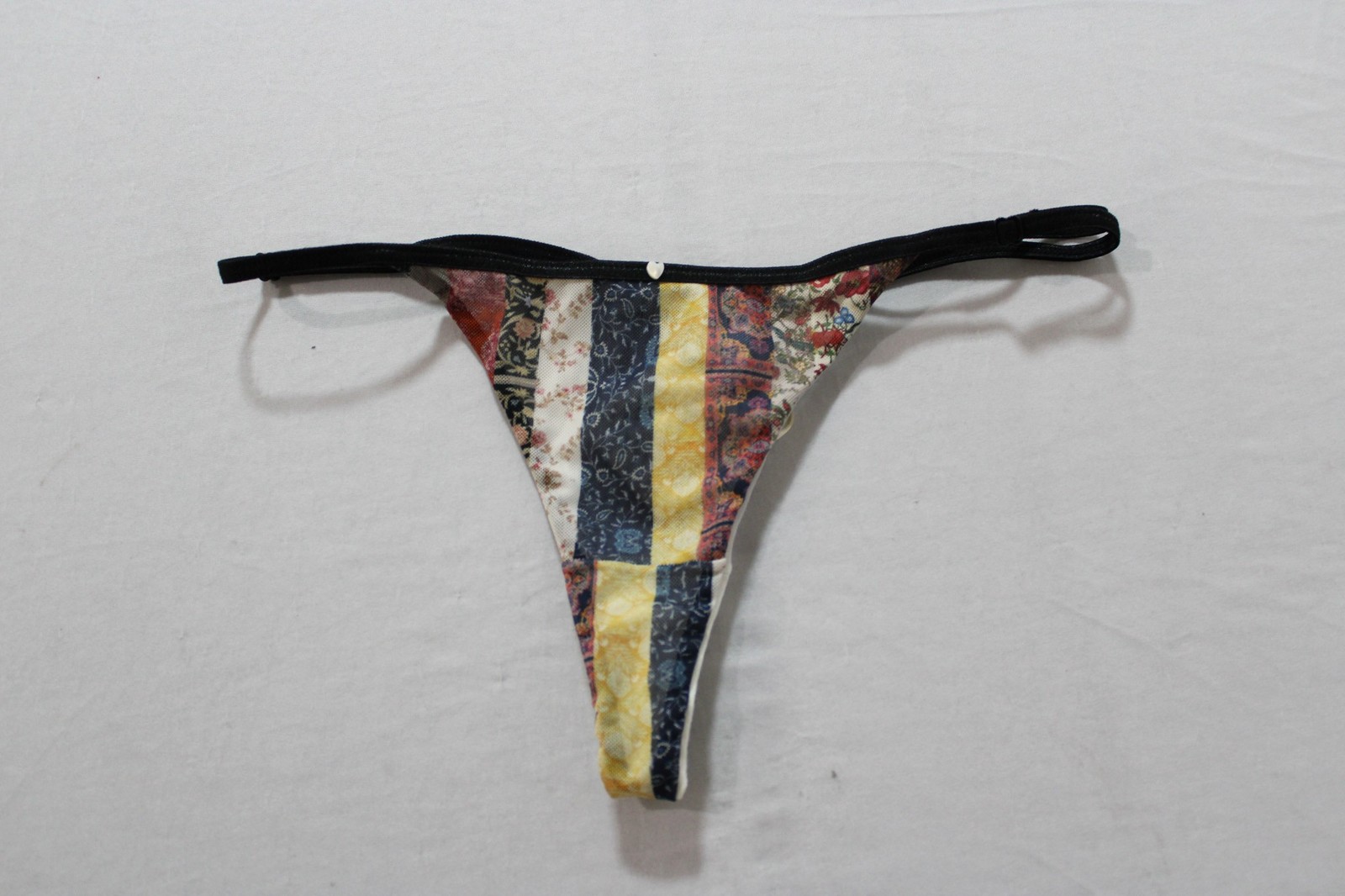 Clo Intimo Women’s Patchwork Floral Thong Panties AC2 Multicolor One Size NWT