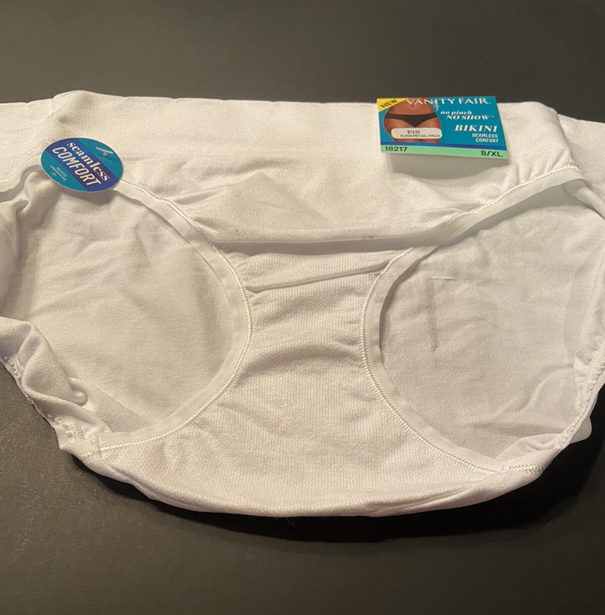 Vanity Fair White No Show Bikini/ X Large / Size 8