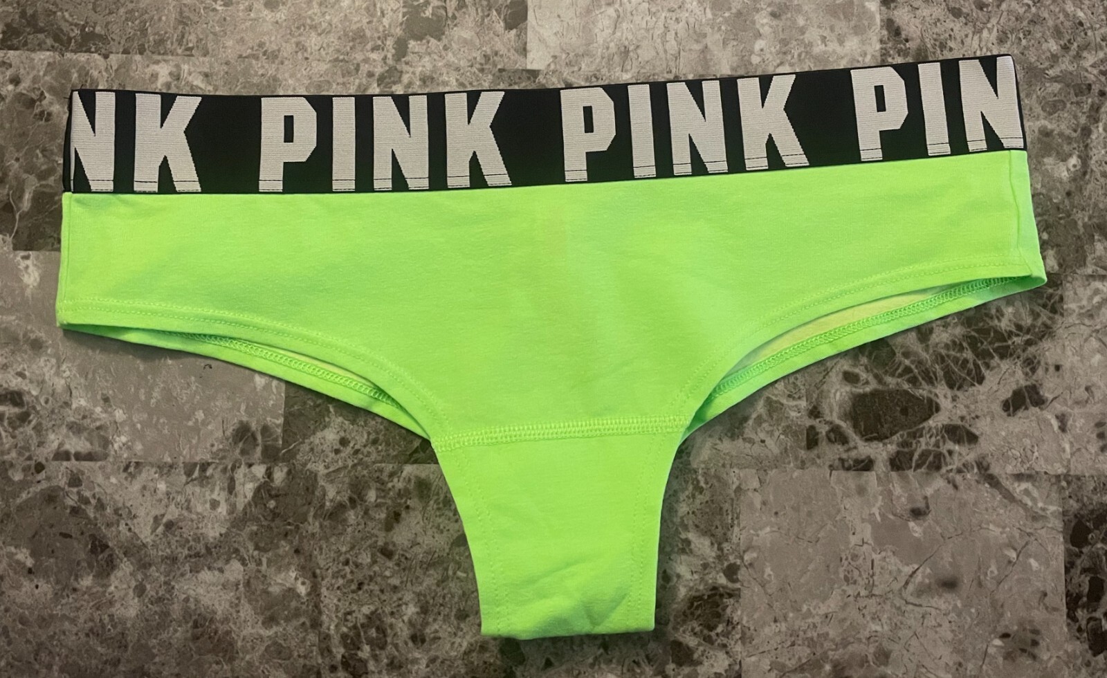 NWT VICTORIA’S SECRET PINK M NEON GREEN THICK LOGO BAND RARE CHEEKSTER PANTIES