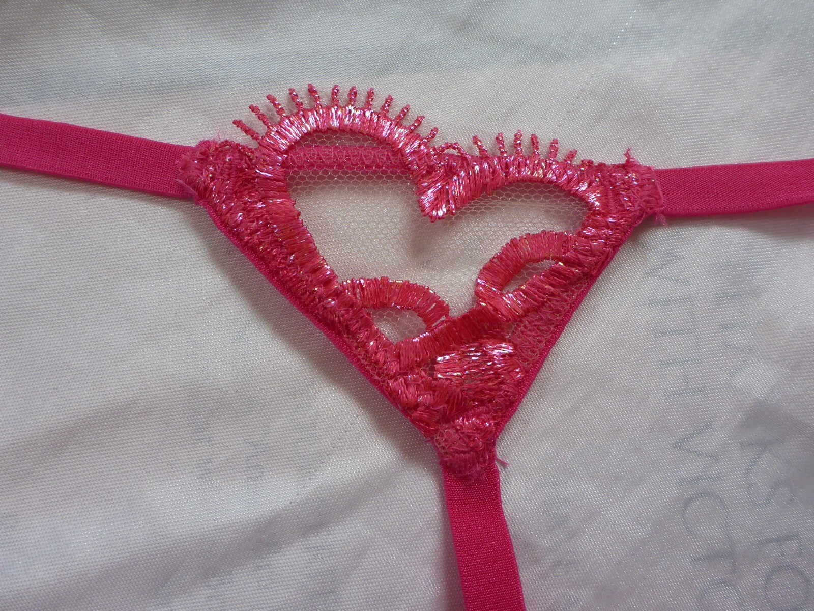XL, Victoria’s Secret Dream Angel G-String, pink, foiled hearts on mesh, NEW