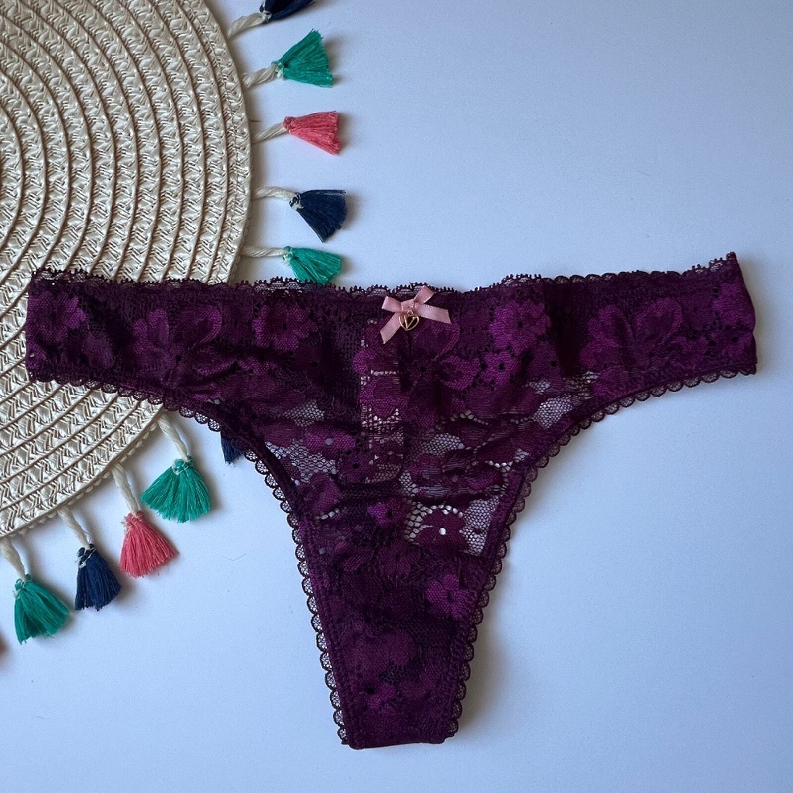 Victoria’s Secret Body By Victoria Lace Front Thong Panty Kir Small NEW