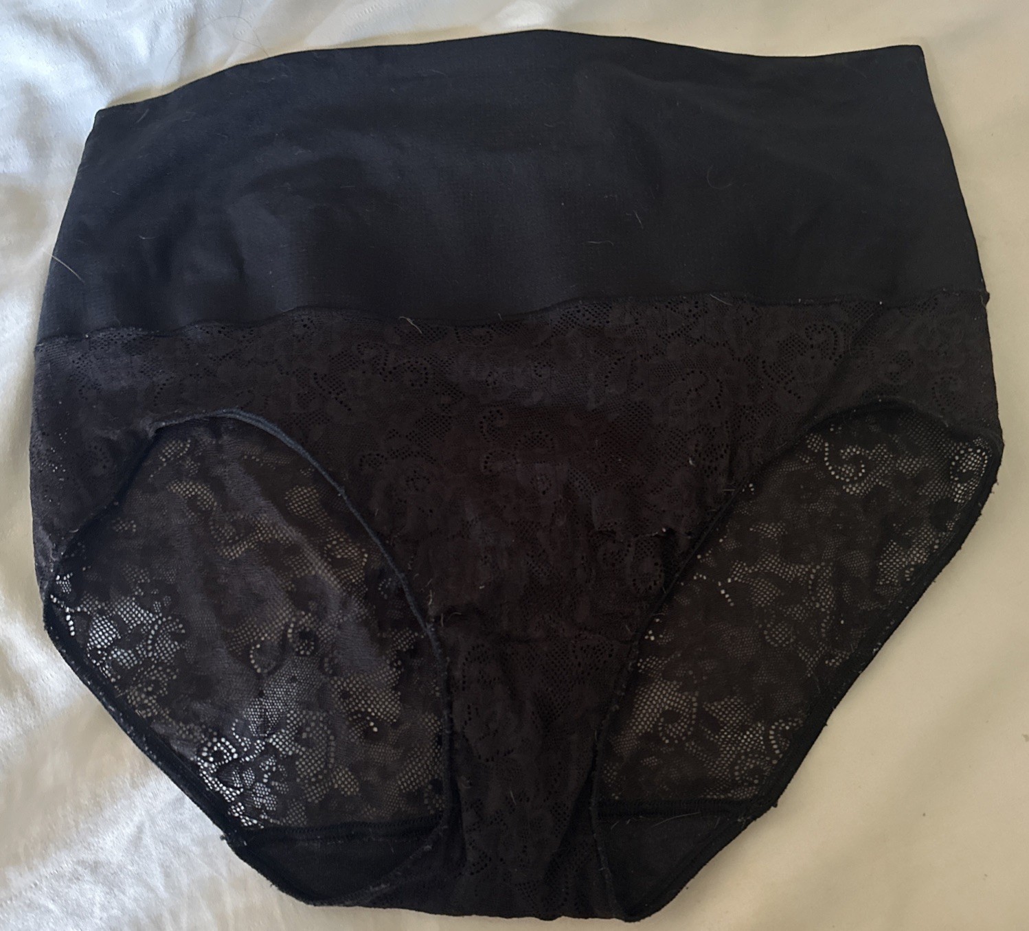 Underwear Maidenform Large – See Description