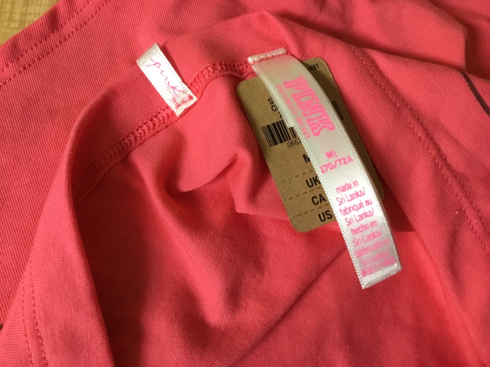 NWT VICTORIA’S SECRET PINK Boy short Panties Size Small Cherry Hearts (2021)