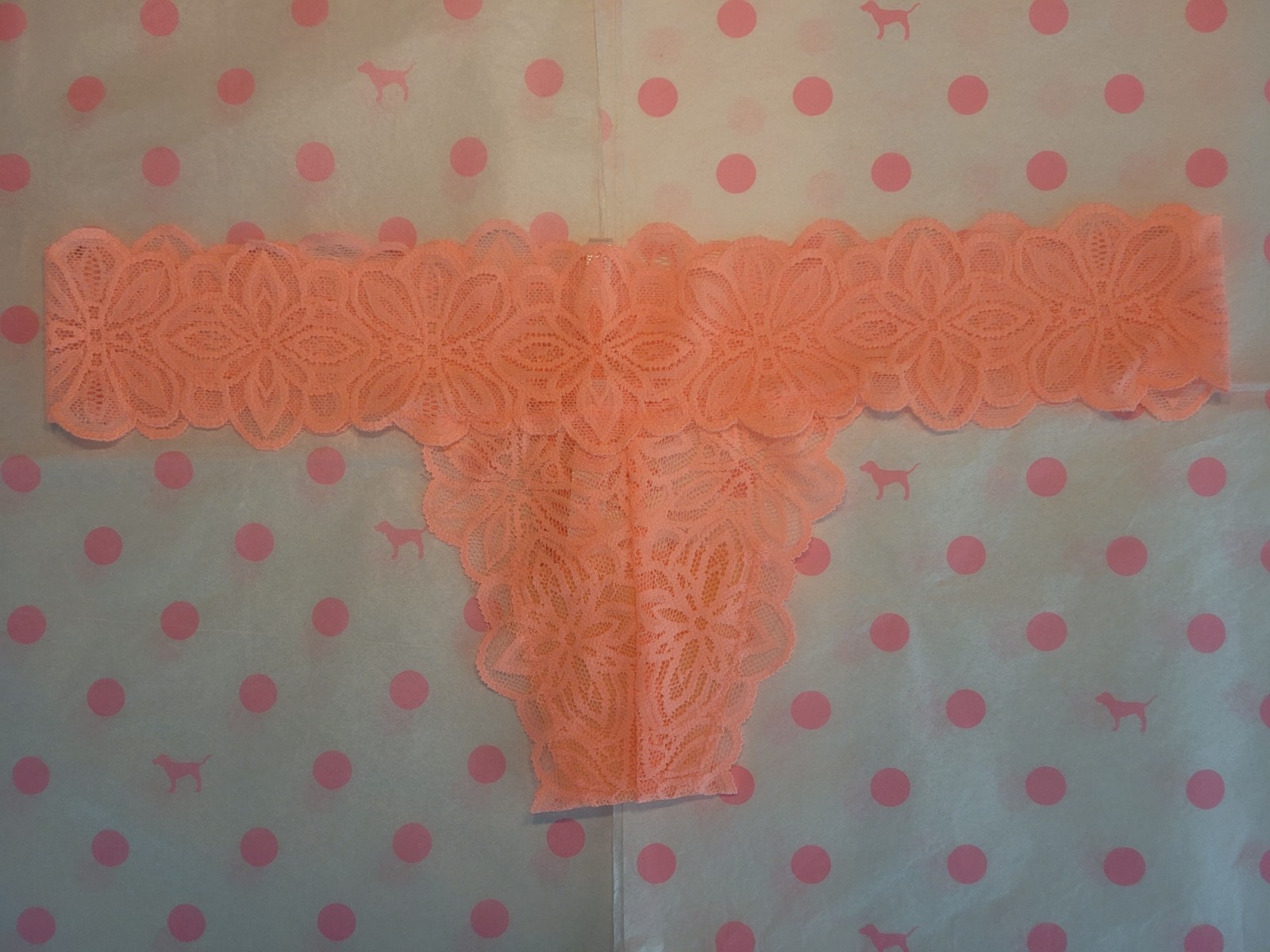 NWT Victoria’s Secret PINK ALL Over Lace Thong Panty – Sherbert Orange – M