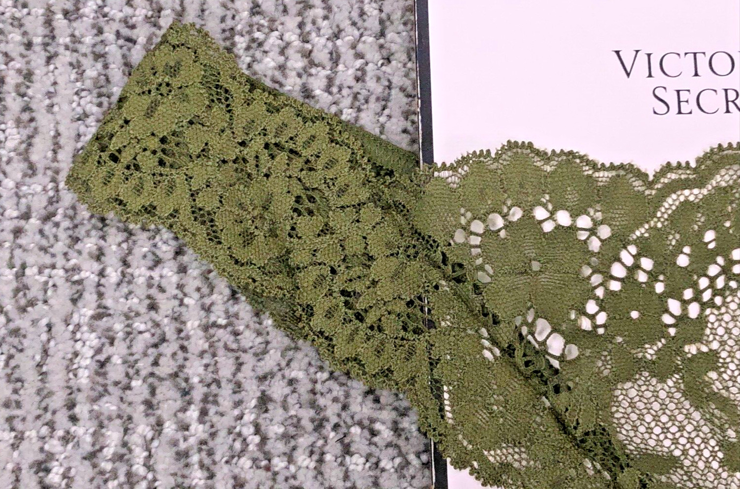 Victoria’s Secret Dream Angels NWT XL Green Lace Thong Panty Sheer Cute