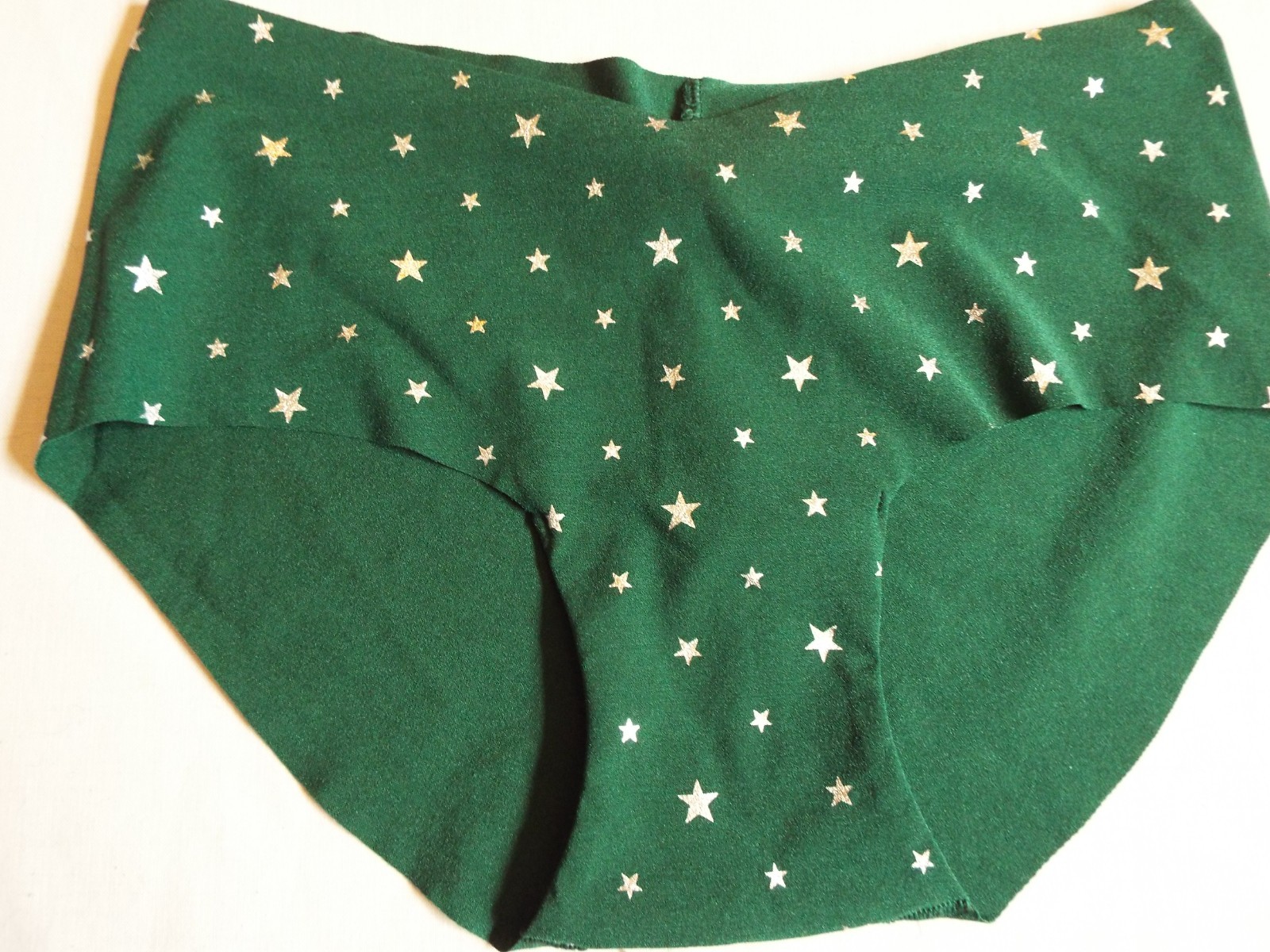 NWT Victoria’s Secret PINK No-Show Hiphugger Panty small Jaguar Green Star Foil
