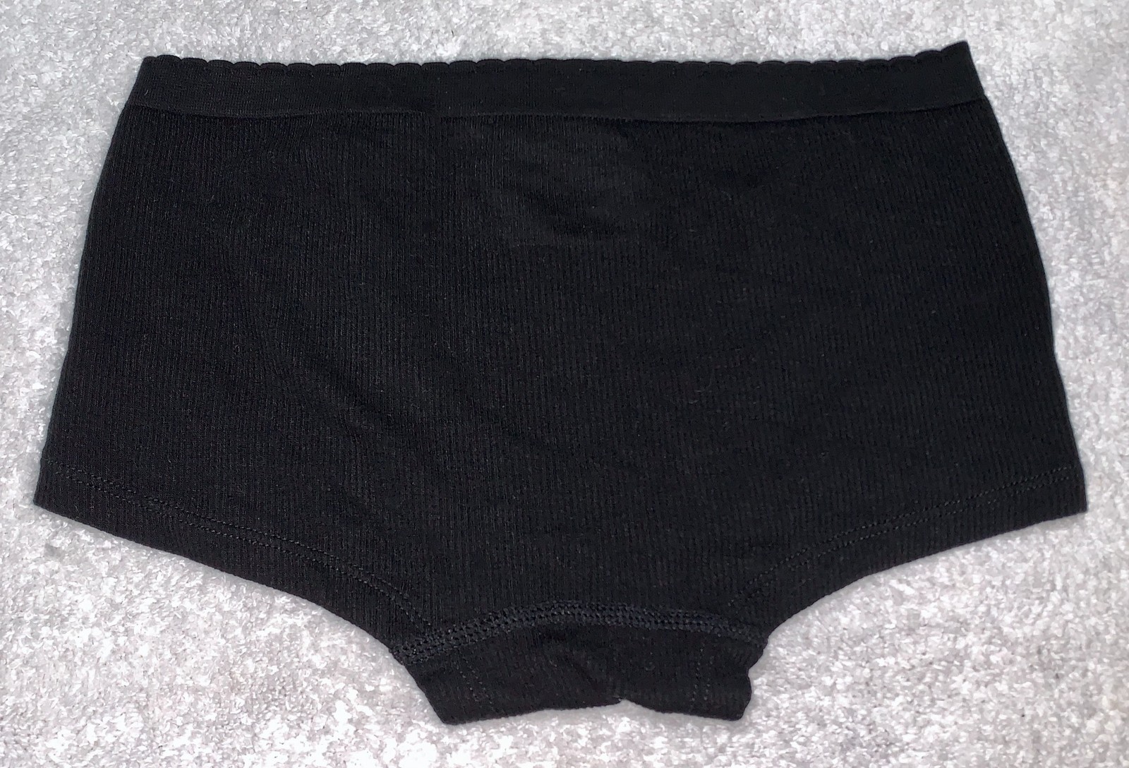 OUT FROM UNDER Black Seamless Ribbed Knit Boyshort Panty Womens Sz S 5