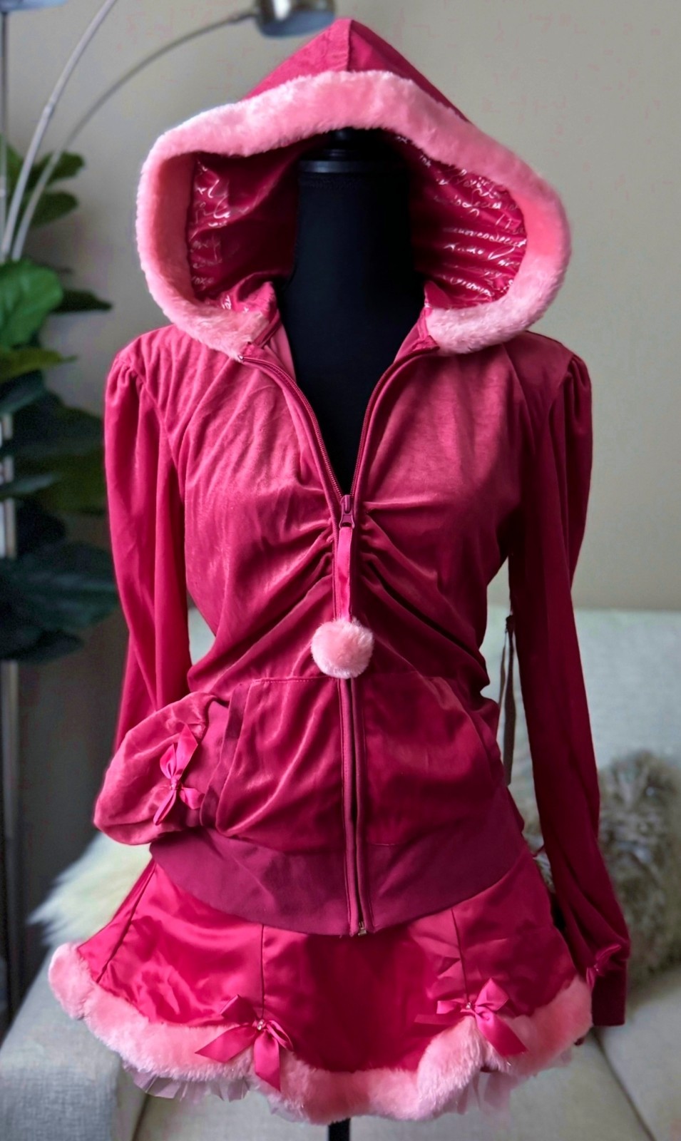 NEW Vintage Victoria’s Secret Sexy Little Things Santa Baby Jacket & Skirt L