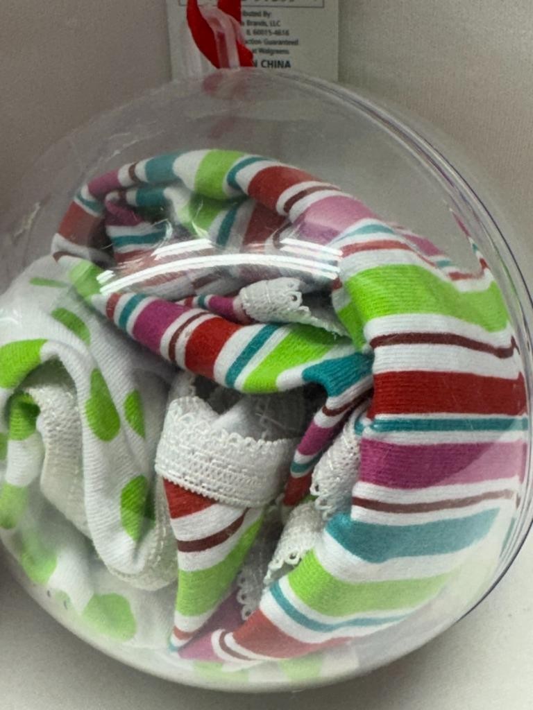 Women’s Bikini Style Underwear 8 Pair Size Small 3 – 5