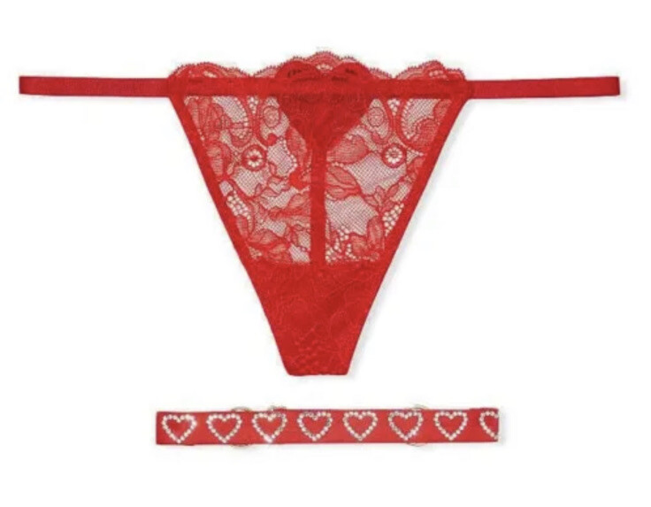 NEW VICTORIAS SECRET HEARTBREAKER V STRING THONG PANTY & LEG GIFT SET SMALL